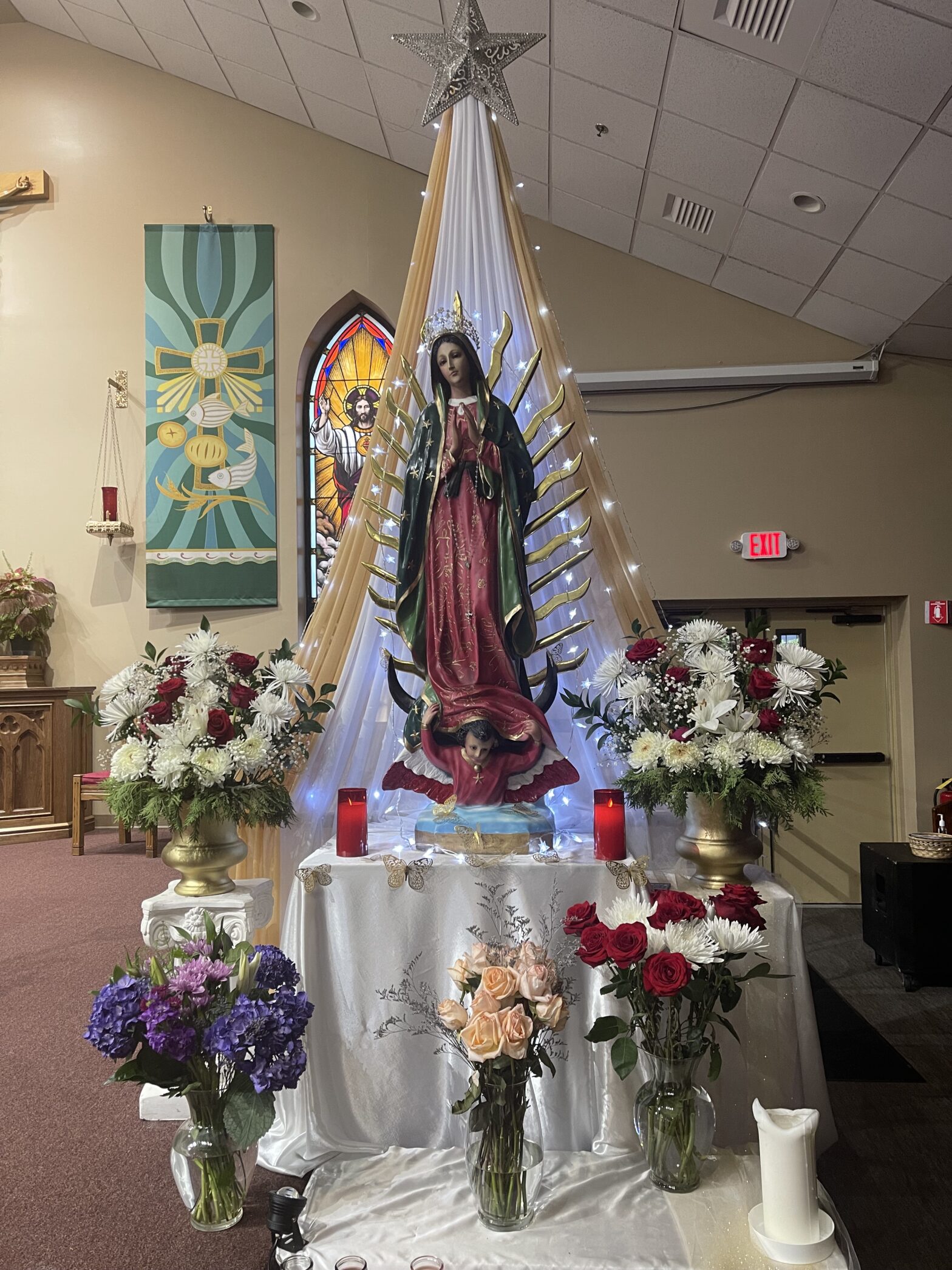 Sacred Heart Church Of Aurora, IL | Catholic Church